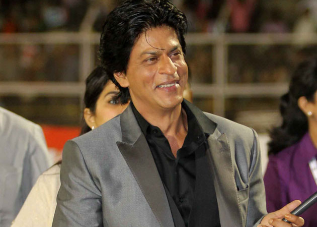 Can't let Shah Rukh Khan play Shaktimaan, says Mukesh Khanna